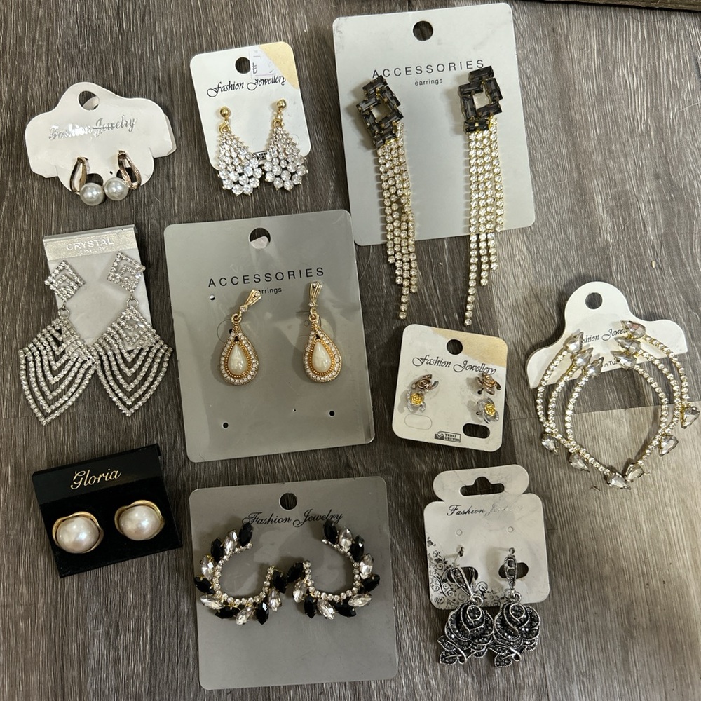 & Other Stories Pearl and Crystal Earring Collection